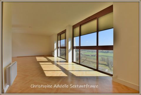   Ensemble Immobilier Maison - 11 pi�ce(s) - 305 m�