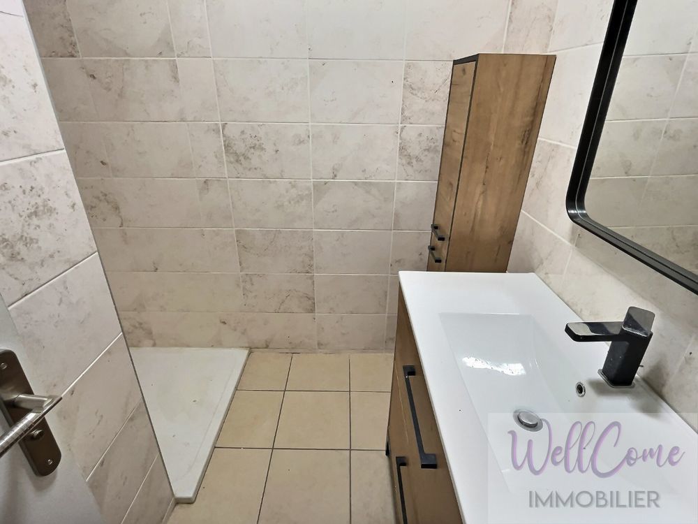 � vendre  Maison Voglans (73420)