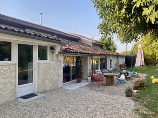  Maison � vendre 8 pi�ces 300 m�