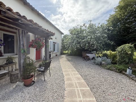   Maison de caract�re Maison - 11 pi�ce(s) - 250 m�