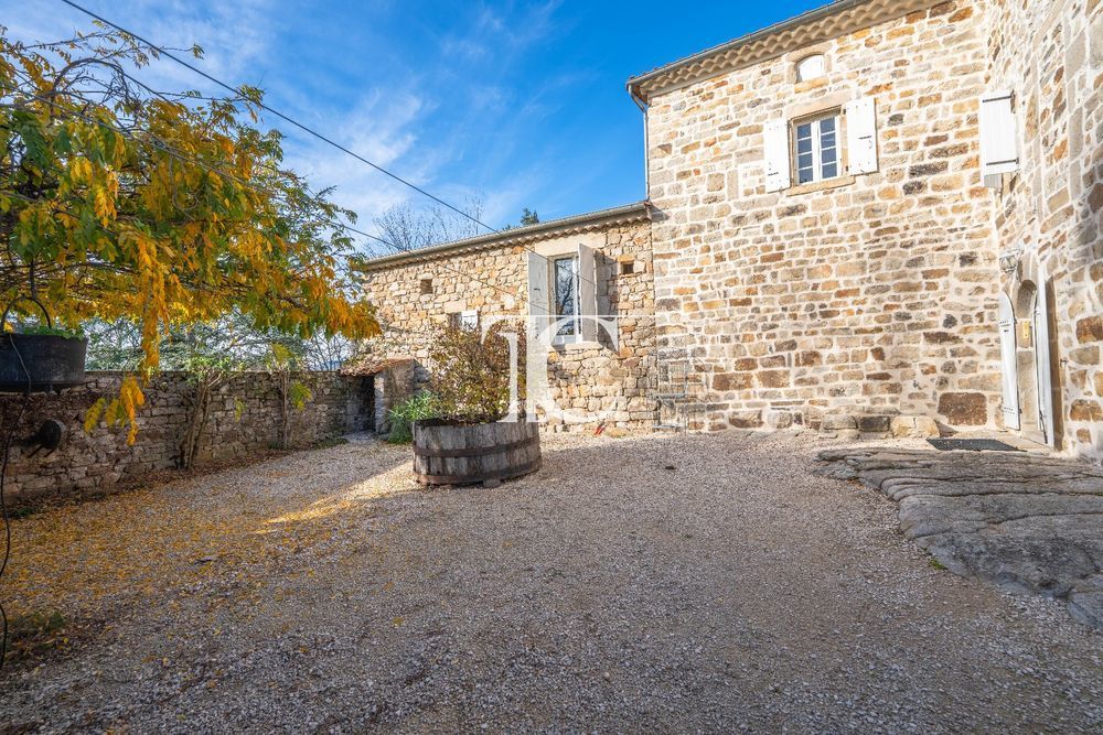 � vendre  Maison Lablach�re (07230)