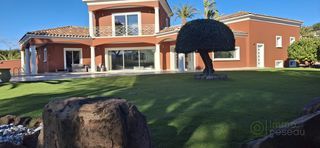  Maison � vendre 5 pi�ces 214 m�