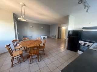  Appartement � louer 3 pi�ces 80 m�