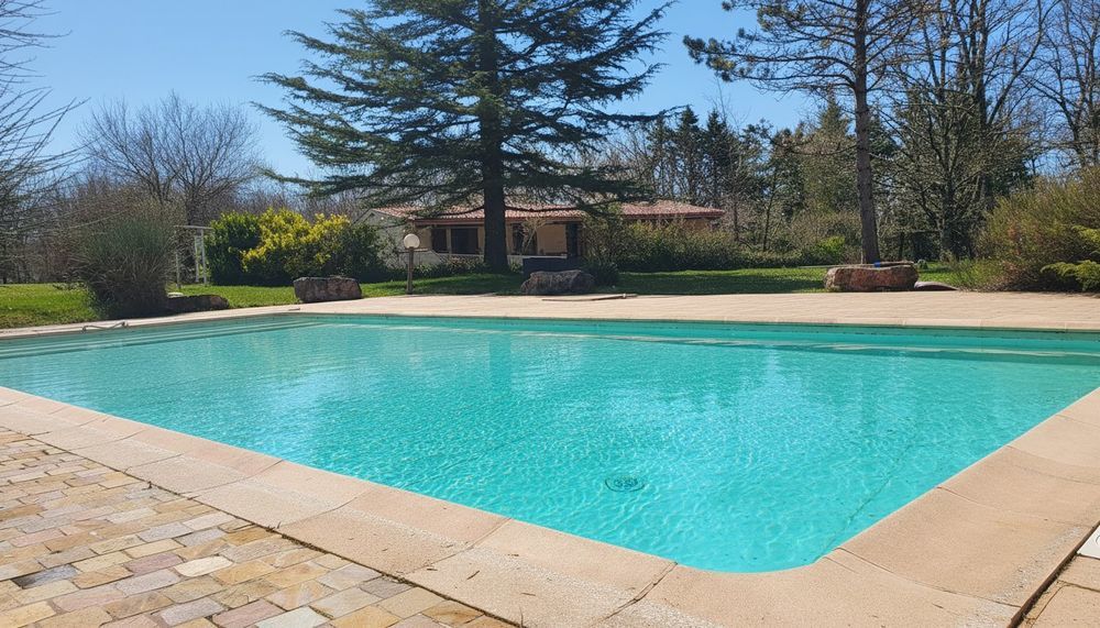 � vendre  Maison Montcuq (46800)