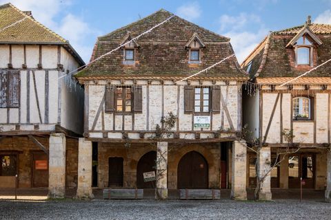   Maison Maison - 6 pi�ce(s) - 180 m�