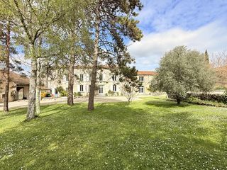  Maison � vendre 12 pi�ces 271 m�