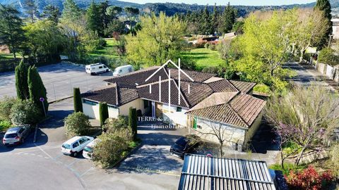 Ensemble immobilier collectif 463000 07150 Vallon pont d'arc