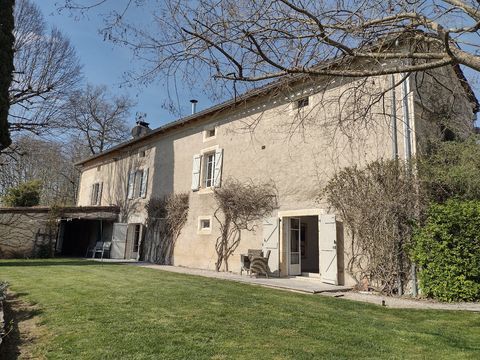   Maison de campagne Maison - 6 pi�ce(s) - 199 m�