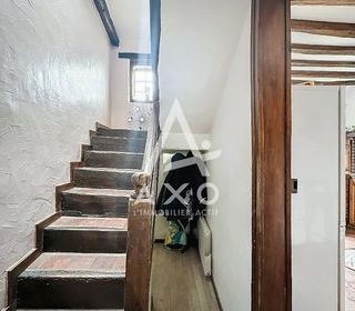  Immeuble � vendre 195 m�