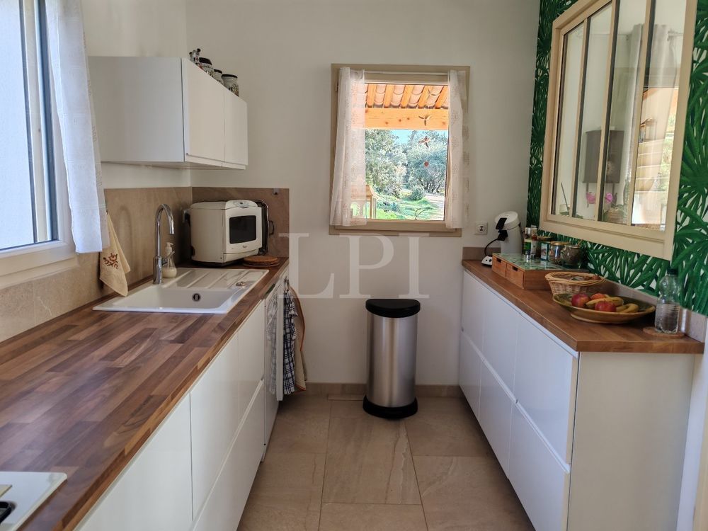 � vendre  Maison Saint-Saturnin-l�s-Apt (84490)