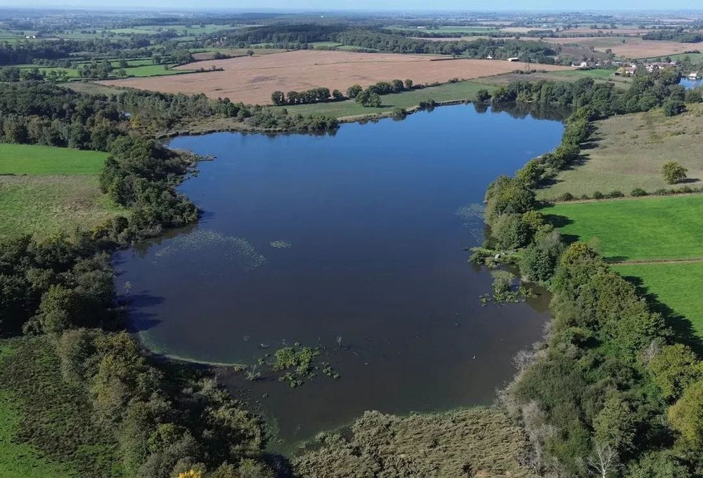 � vendre  Villa Saint-Jeanvrin (18370)