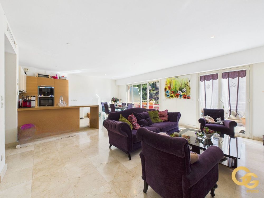 � vendre  Appartement Th�oule-sur-Mer (06590)