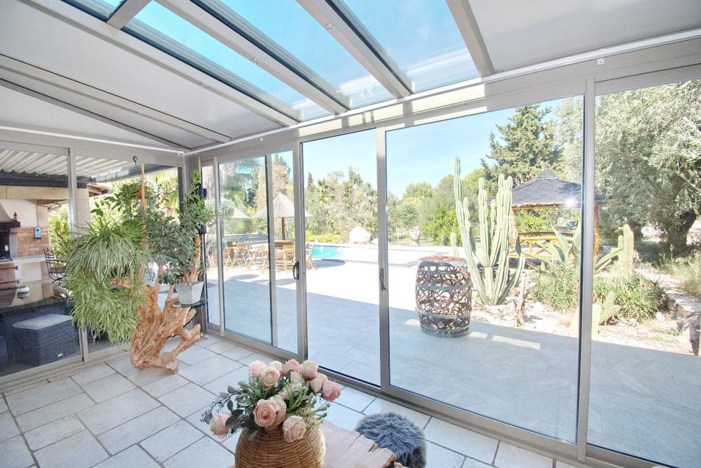 � vendre  Maison M�ze (34140)