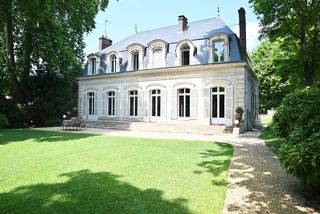  H�tel Particulier � vendre 10 pi�ces 340 m�