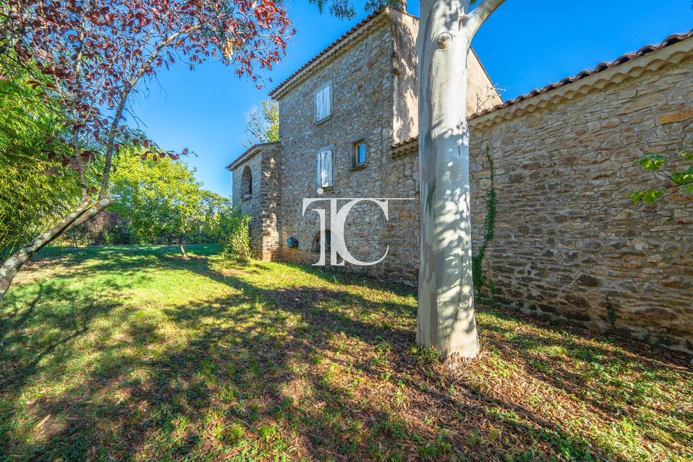 � vendre  Villa Les Vans (07140)