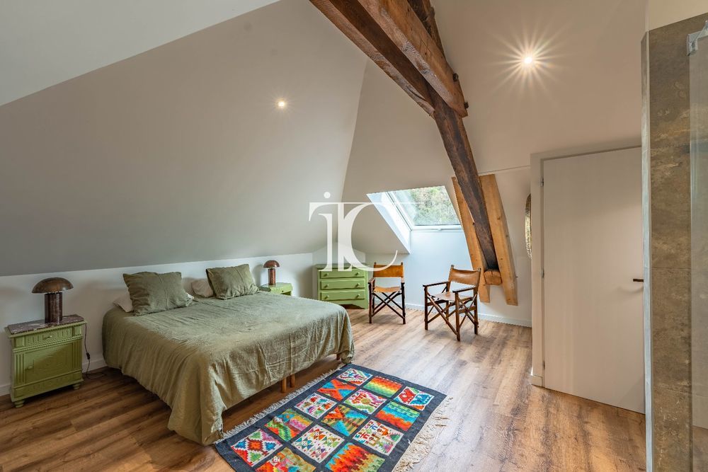 � vendre  Villa Vinezac (07110)