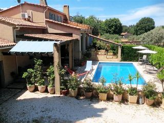  Maison � vendre 8 pi�ces 228 m�