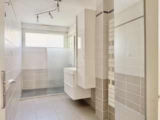  Appartement � vendre 4 pi�ces 77 m�