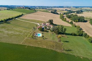  Maison � vendre 11 pi�ces 322 m�