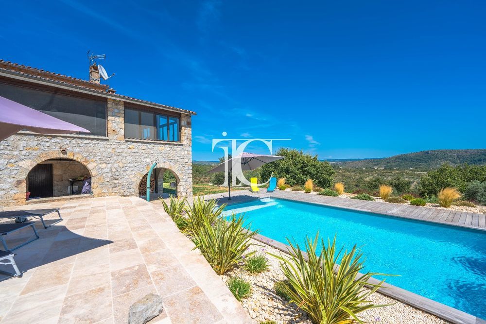 � vendre  Villa Largenti�re (07110)