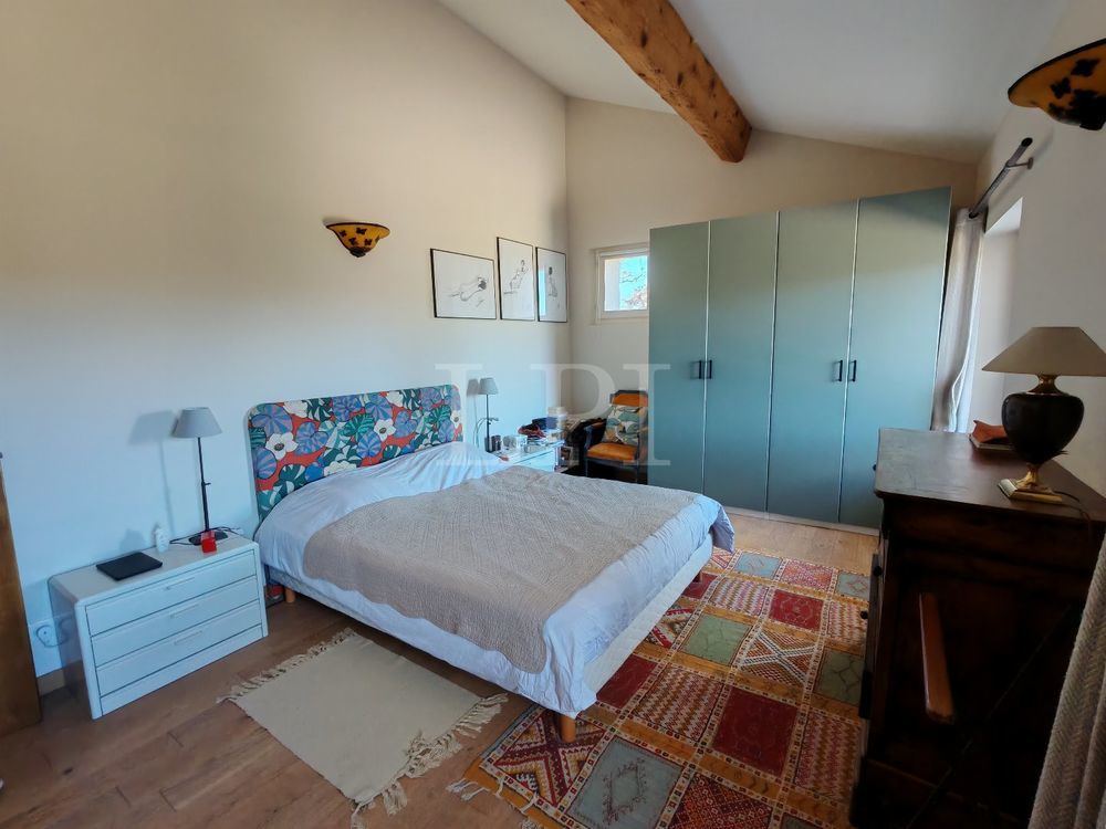 � vendre  Maison Apt (84400)