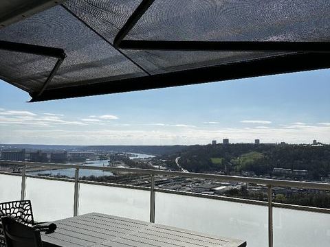   Appartement Appartement - 5 pi�ce(s) - 115 m�