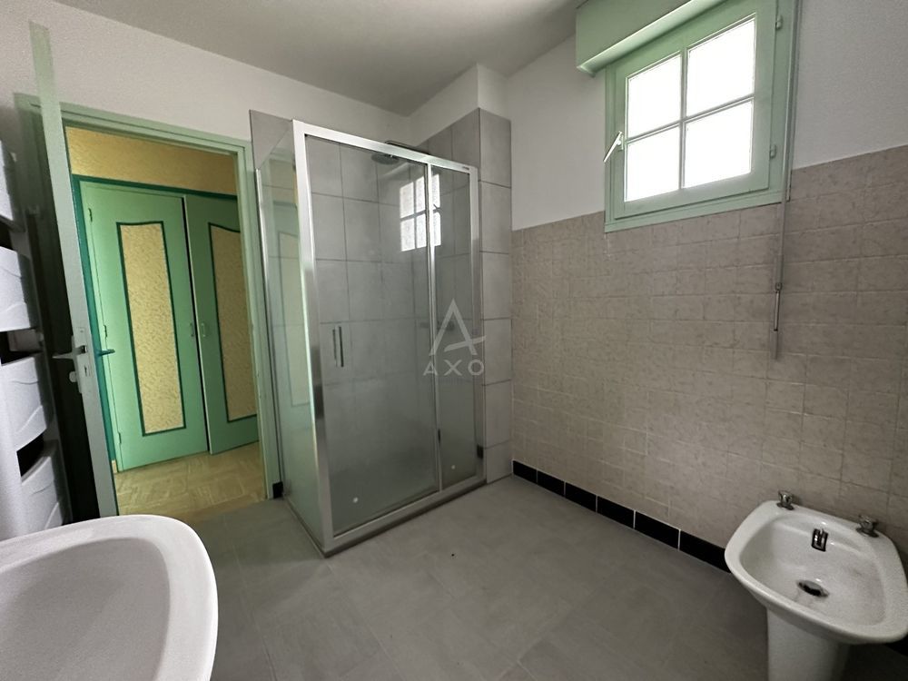 � vendre  Maison Locoal-Mendon (56550)