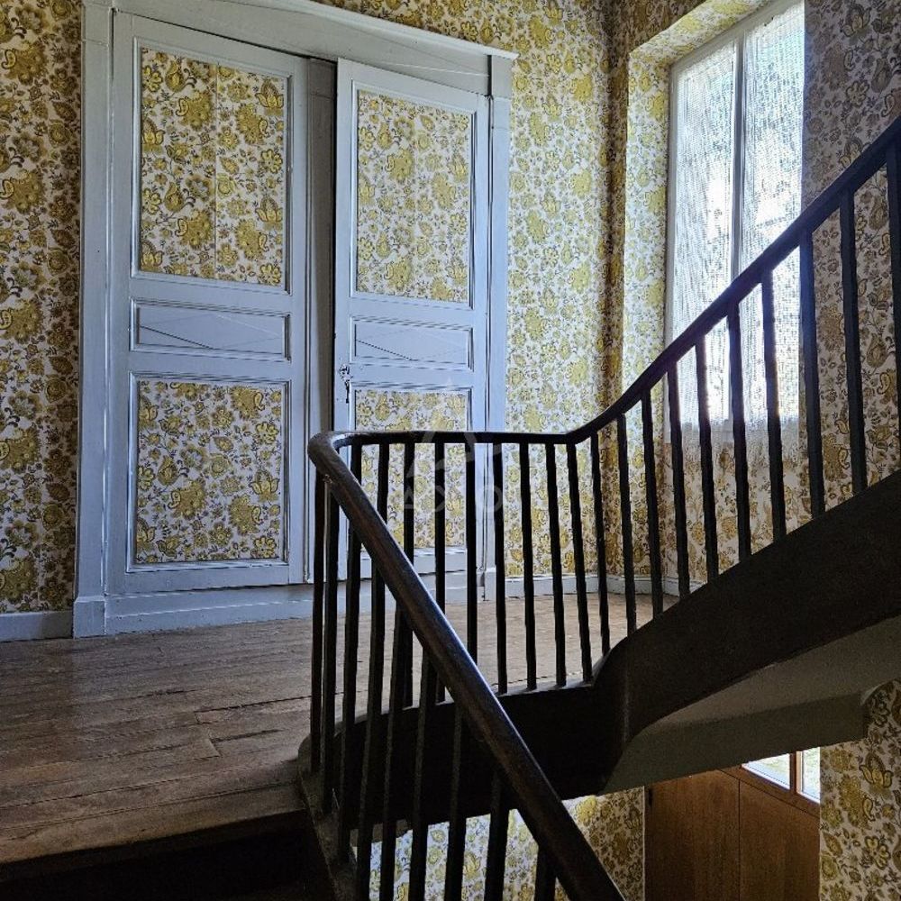 � vendre  Maison Montr�al (32250)