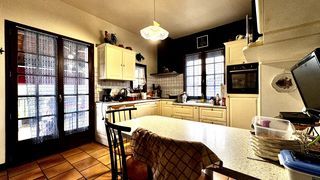  Maison � vendre 8 pi�ces 230 m�