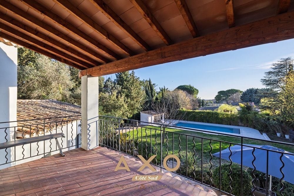 � vendre  Villa Aix-en-Provence (13100)