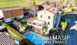  Villa � vendre 4 pi�ces 189 m�