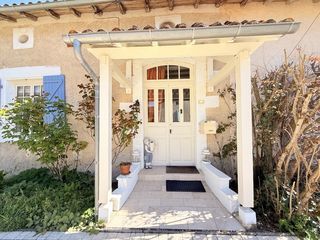  Maison � vendre 8 pi�ces 251 m�