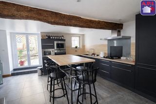  Maison � vendre 7 pi�ces 230 m�