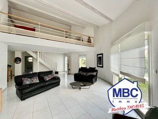  Maison � vendre 6 pi�ces 150 m�