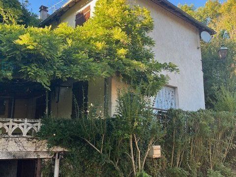   Maison Maison - 5 pi�ce(s) - 90 m�
