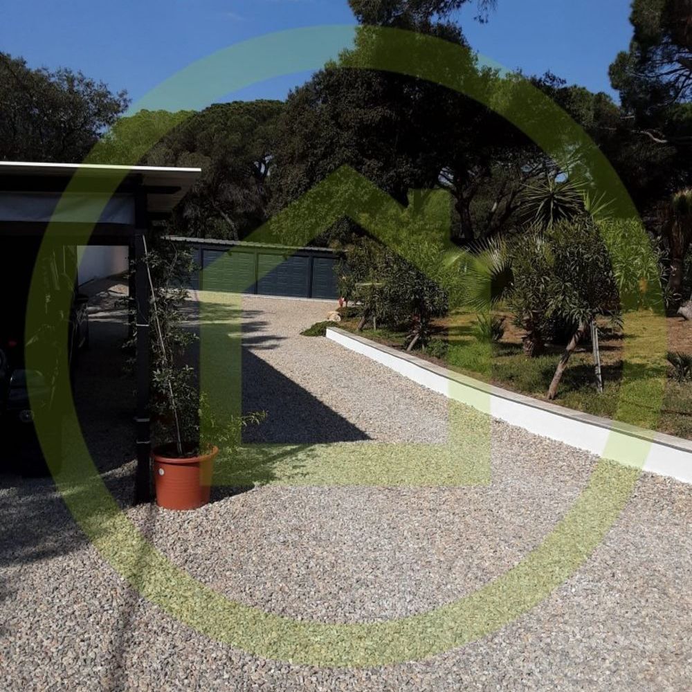 � vendre  Maison Roquebrune-sur-Argens (83520)