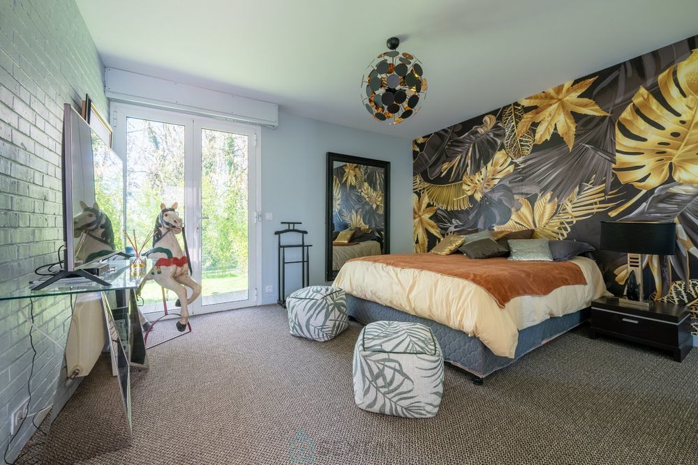 � vendre  Villa Fontainebleau (77300)