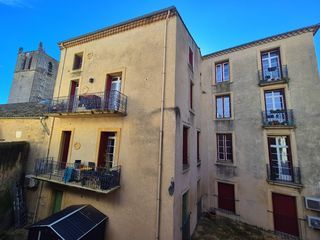  Immeuble � vendre 527 m�