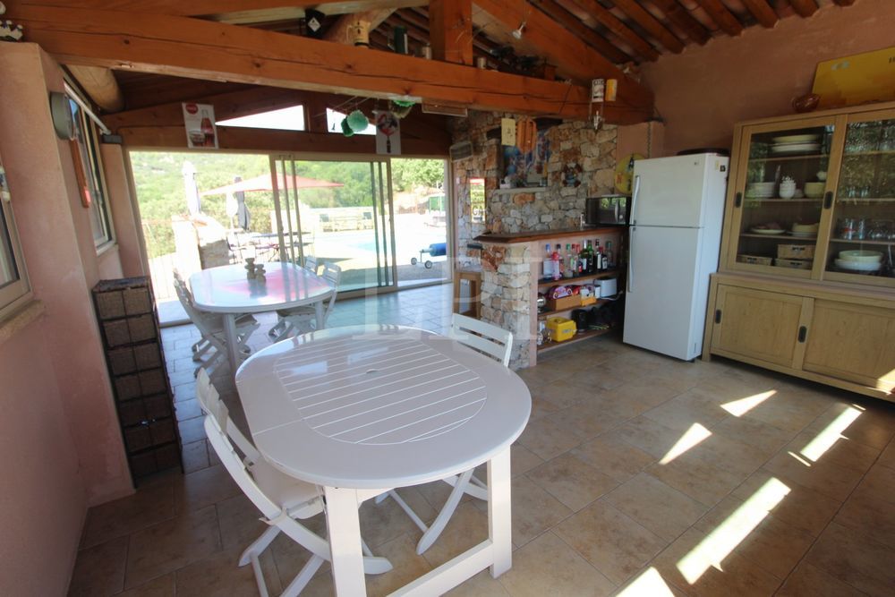 � vendre  Maison Saint-Saturnin-l�s-Apt (84490)
