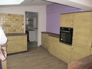  Maison � vendre 9 pi�ces 258 m�