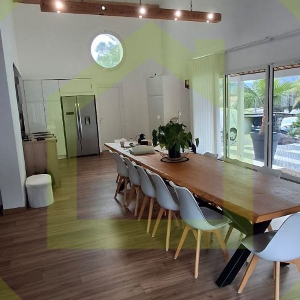 � vendre  Maison Roquebrune-sur-Argens (83520)