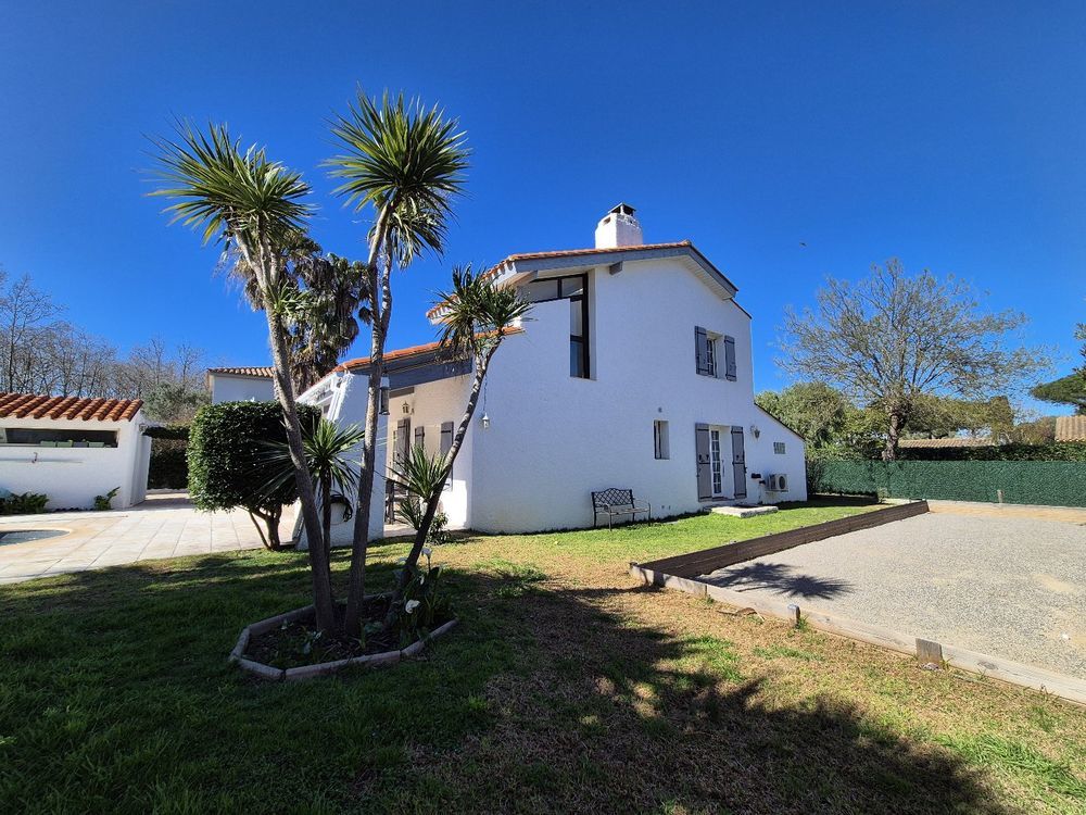 � vendre  Maison Saint-Cyprien (66750)