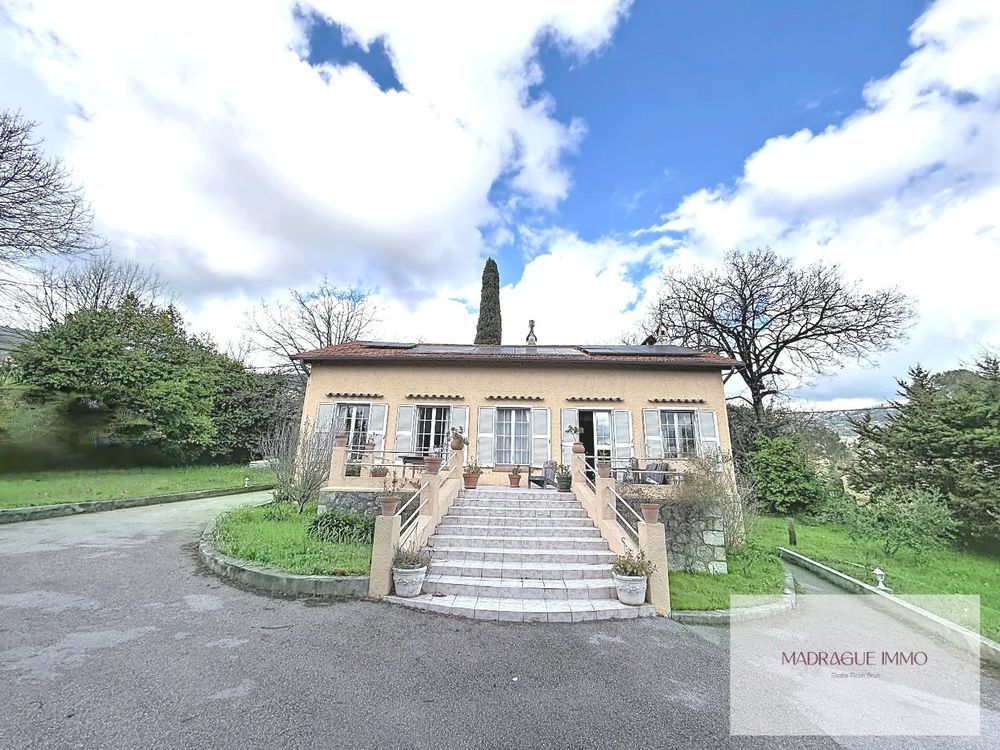 � vendre  Maison Peymeinade (06530)