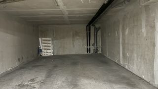  Parking / Garage � louer 