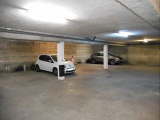  Parking / Garage � louer 1 pi�ce 