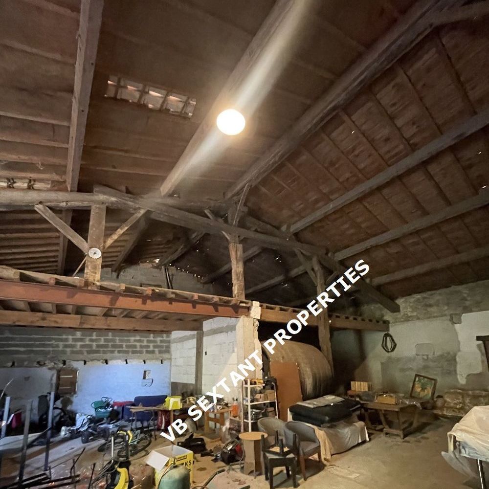 � vendre  Villa Saint-Maixant (33490)