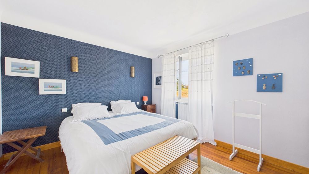 � vendre  Villa Guiche (64520)