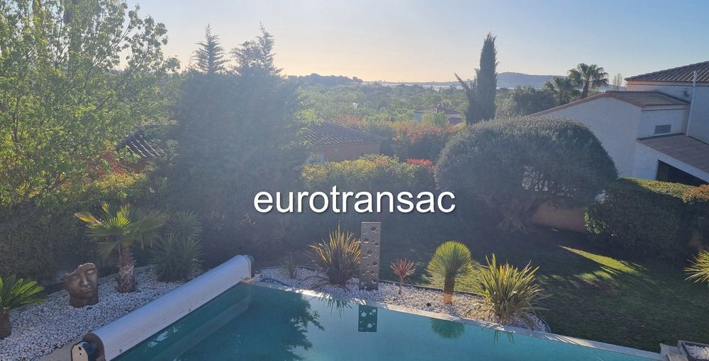 � vendre  Maison M�ze (34140)