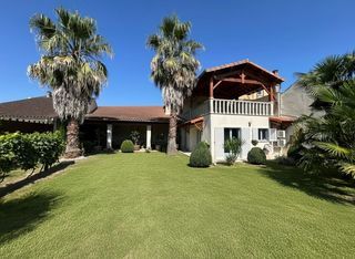  Maison � vendre 5 pi�ces 185 m�