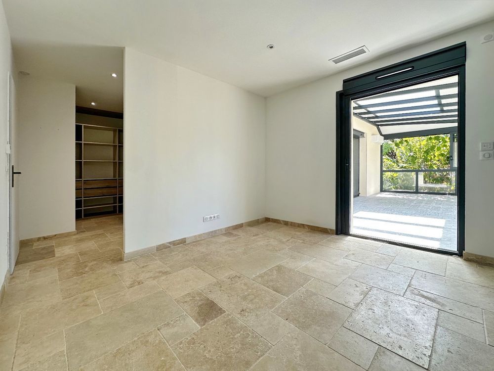 � vendre  Maison P�zenas (34120)